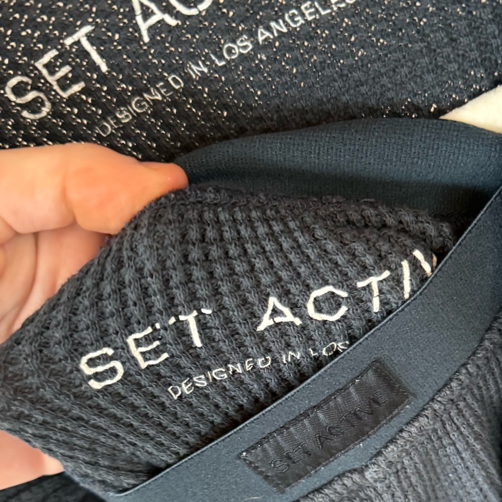 SET ACTIVE 3 piece Button Down Shirt, Dip Bra & Lounge Waffle Pant OXFORD - Picture 11 of 12